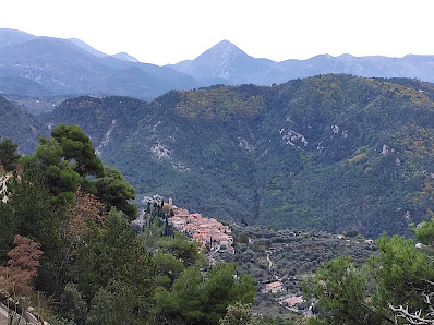 Photo 1 de Col de Châteauneuf de Contes