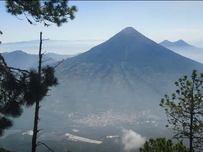 Photo 1 de Volcan de Agua