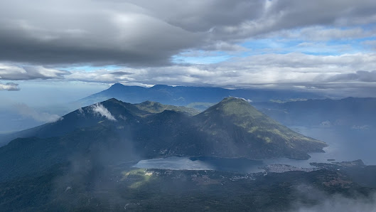 Photo 3 de Volcan de Atitlan