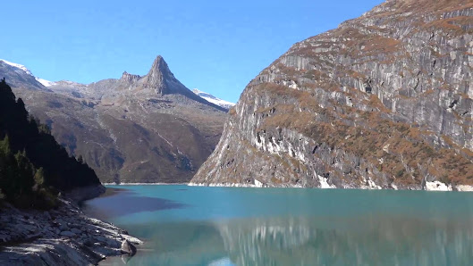 Photo 3 de Zervreilasee