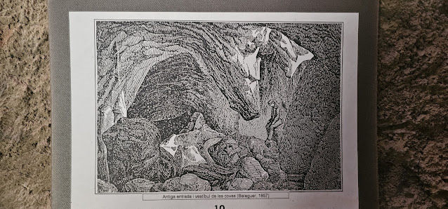 Photo 2 de Coves de Salnitre