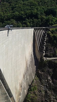 Photo 3 de Diga della Verzasca