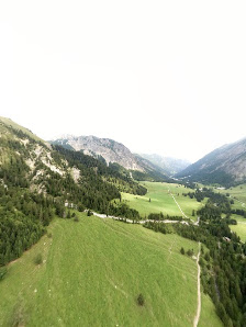 Photo 2 de Nenzinger Himmel