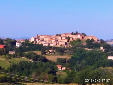 Photo 1 de Sant'Angelo in Pontano