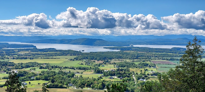 Photo 1 de Mount Philo