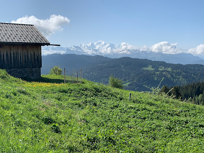 Photo 1 de Mont Caly