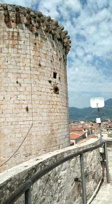 Photo 2 de Fondi
