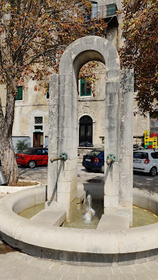 Photo 1 de Labin