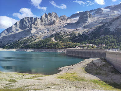 Photo 2 de Passo Fedaia