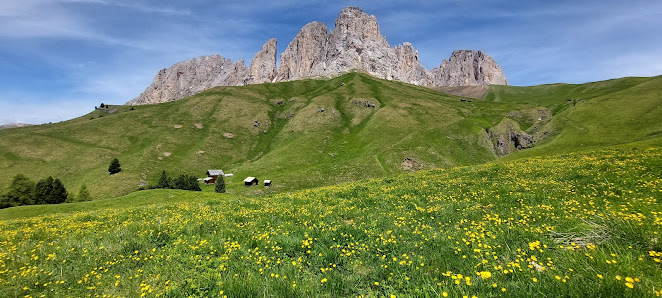 Photo 1 de Passo di Eores (via Luson)
