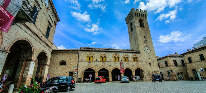 Photo 1 de Montelupone
