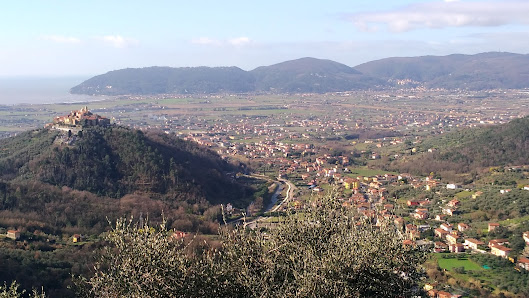 Photo 2 de Ortonovo Paese