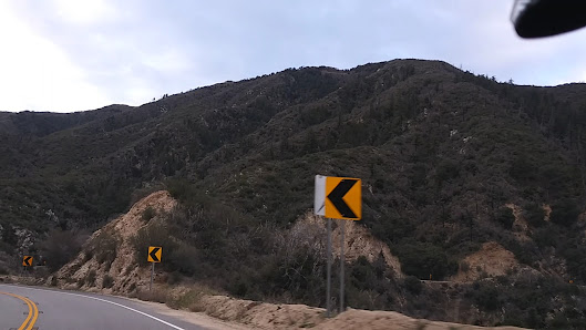 Photo 2 de Angeles Crest
