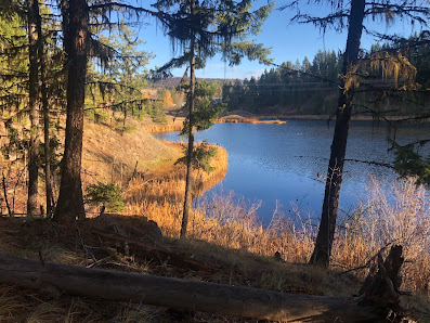 Photo 1 de Logan Lake