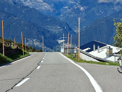 Photo 2 de Alpe di Neggia