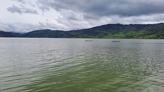 Photo 1 de Laguna Pomacochas