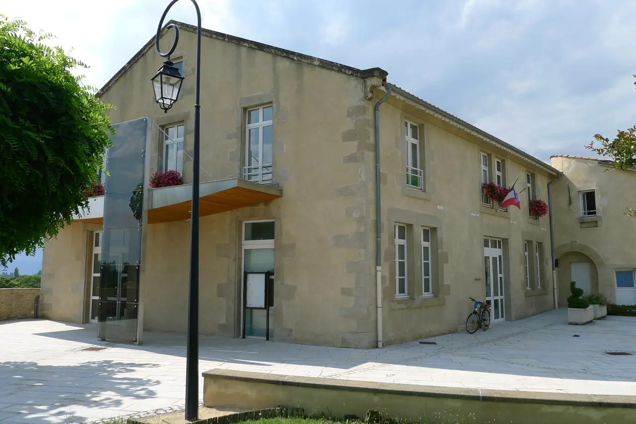 Mairie de Alixan 2011-08-03-010