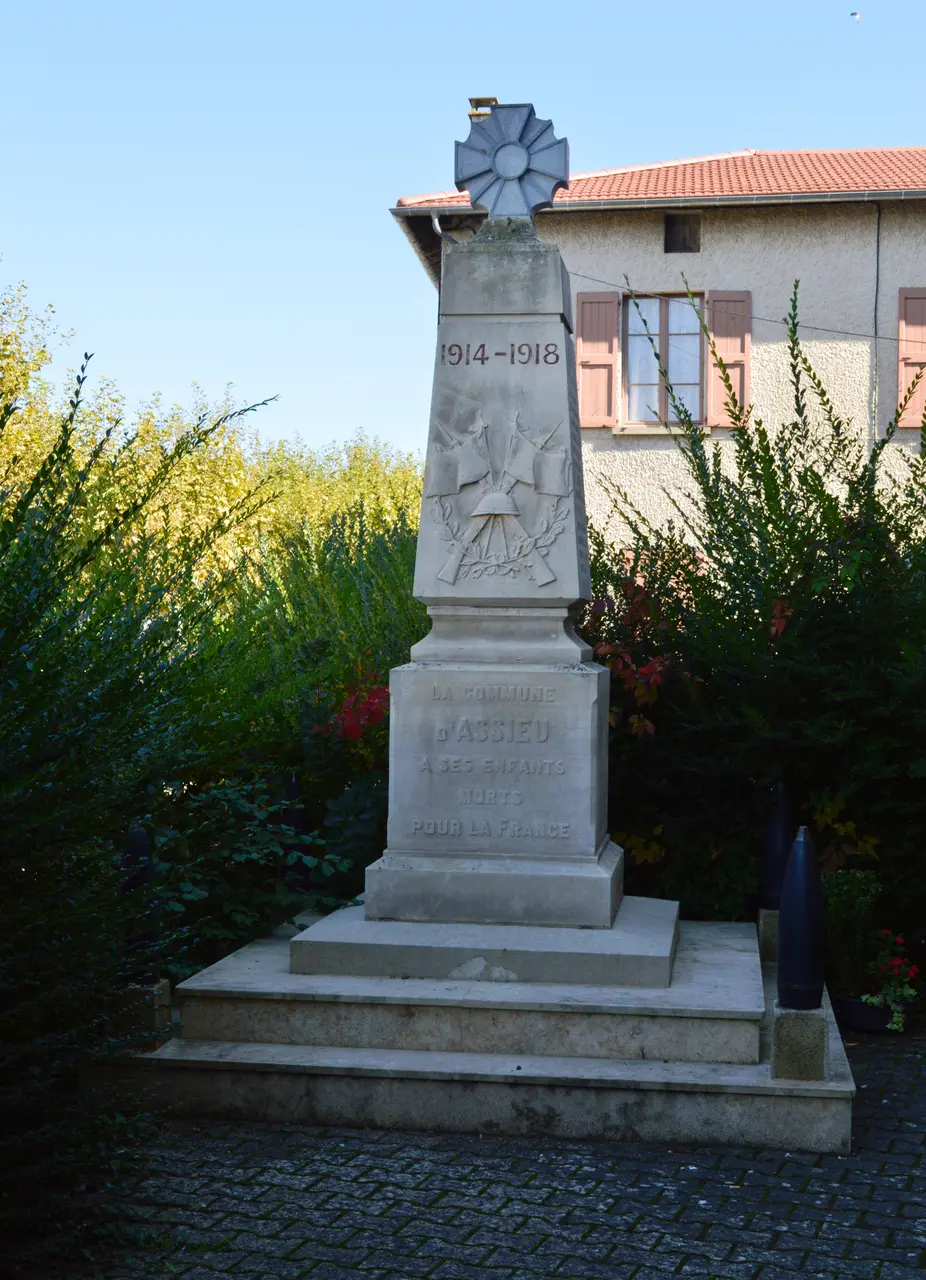 Assieu War Memorial