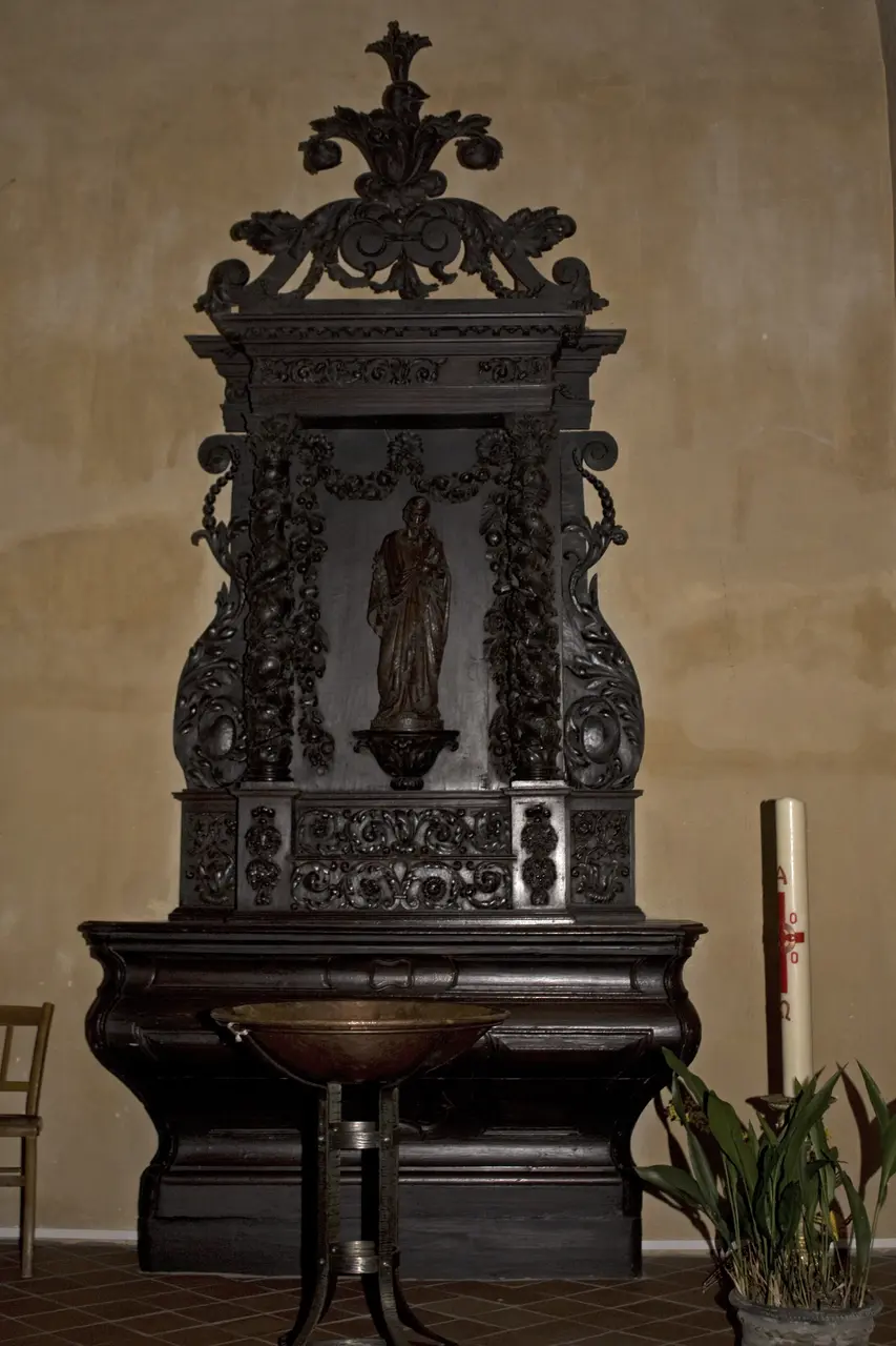Aurec sur Loire-Église Saint Pierre-Autel et retable (collatéral nord)