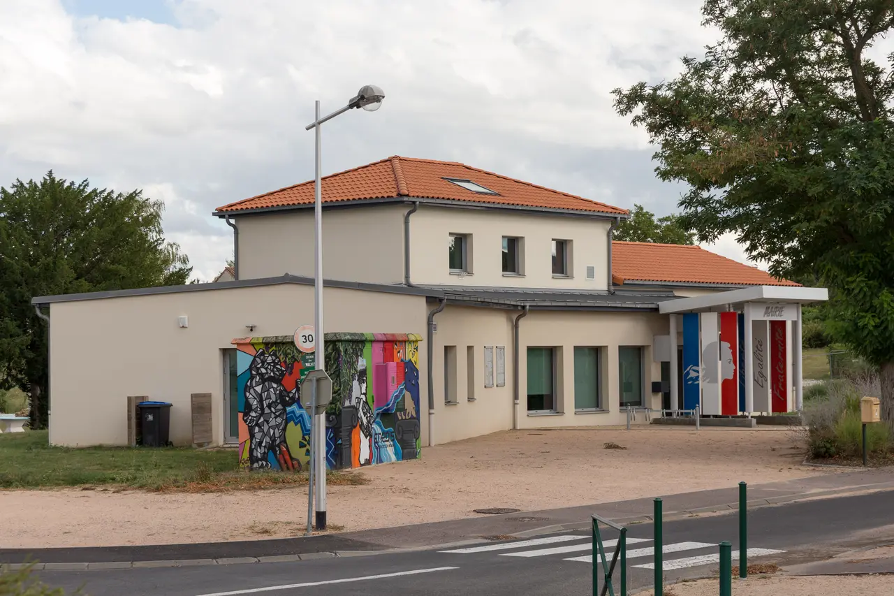 Beauregard-Vendon - mairie 20220820