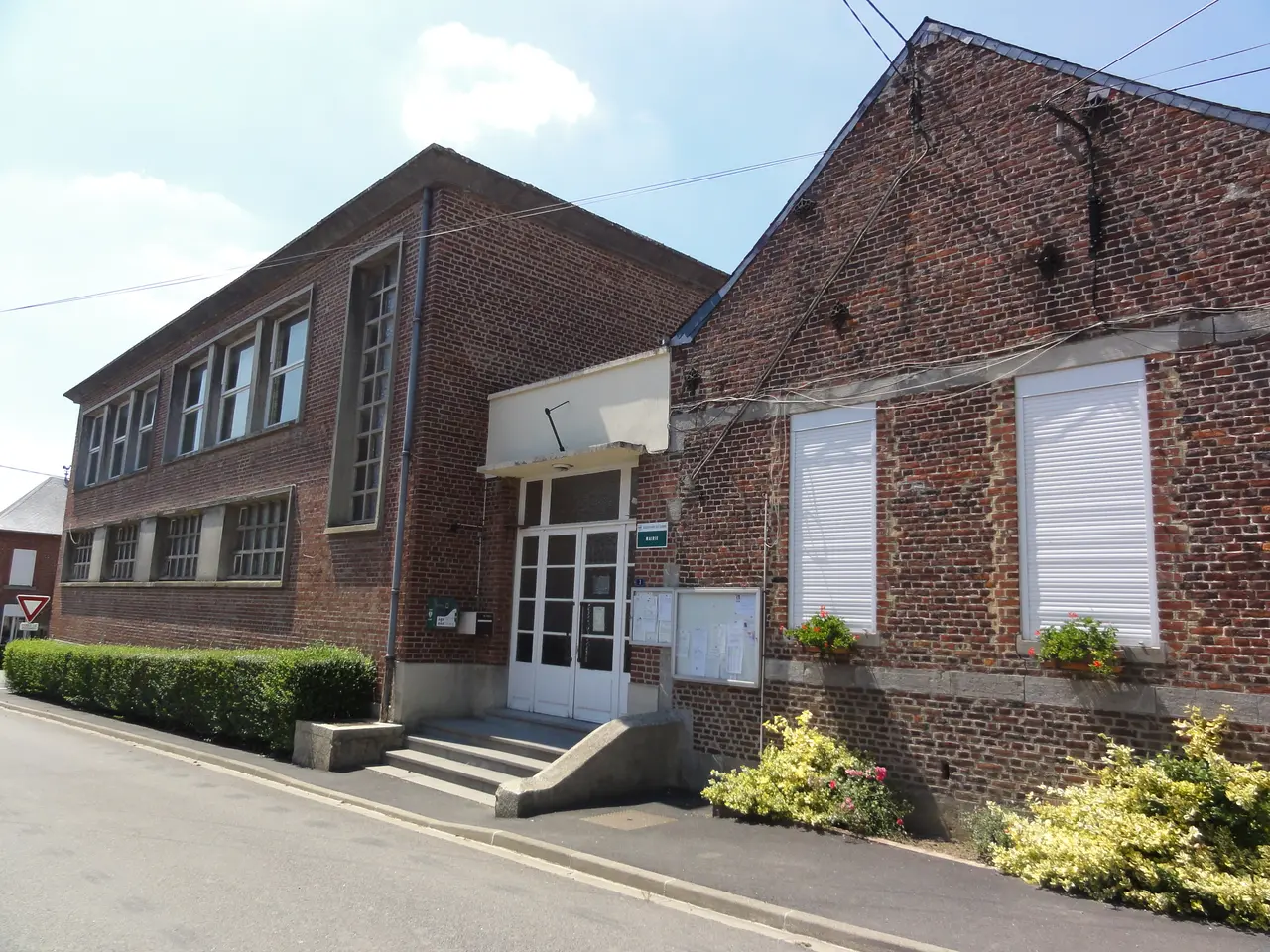 Beaurepaire-sur-Sambre (Nord, Fr) mairie