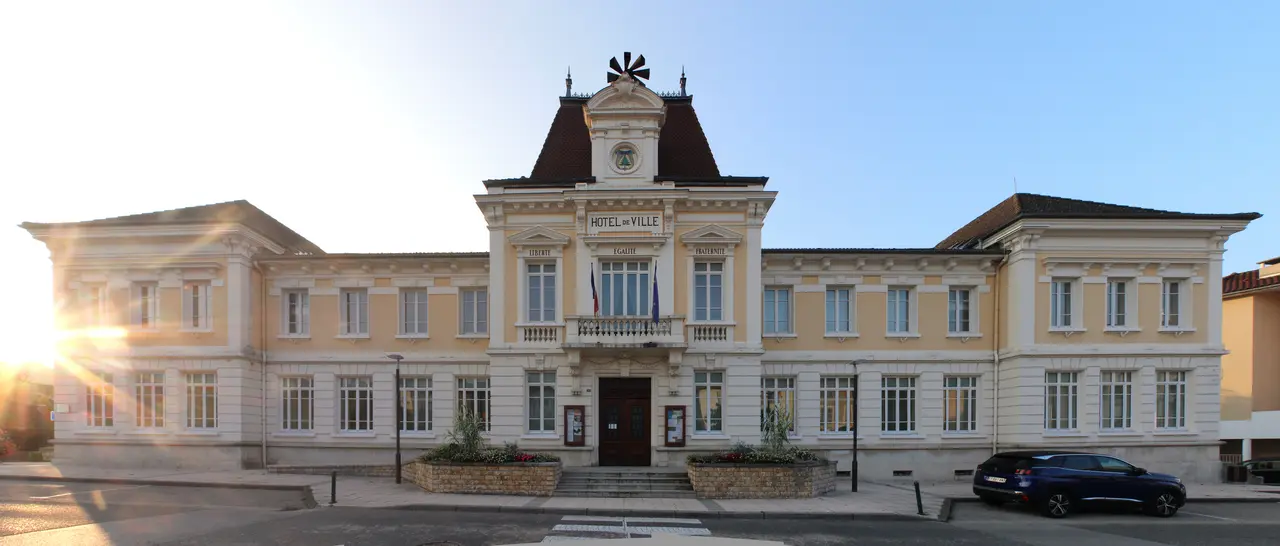 Mairie Bellignat 5