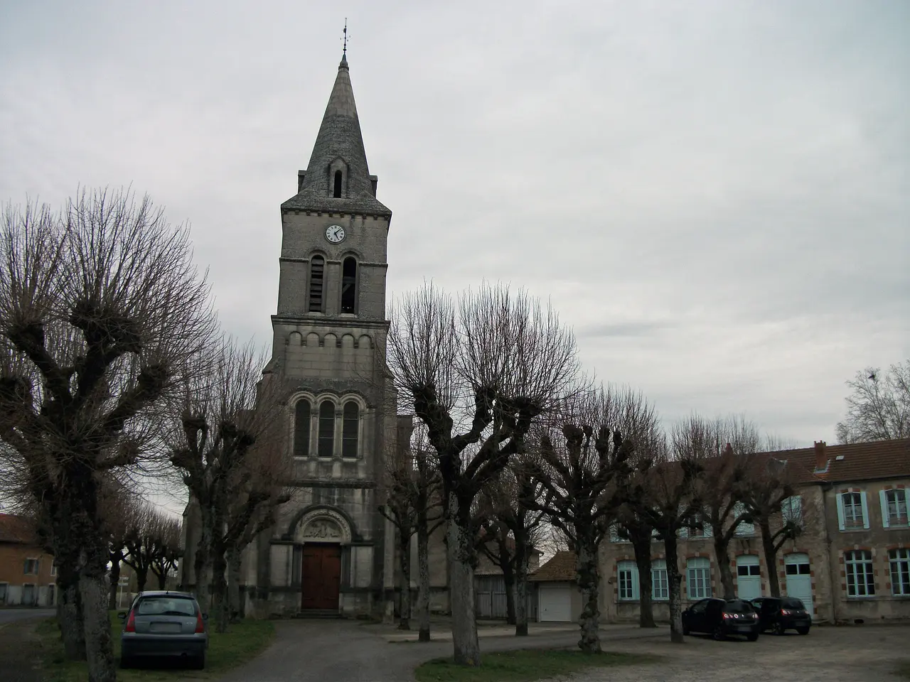 Bussières-et-Pruns église 2016-03-01