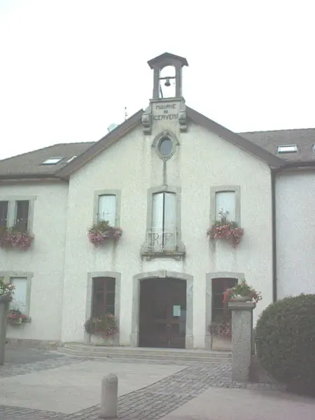Mairie Cervens