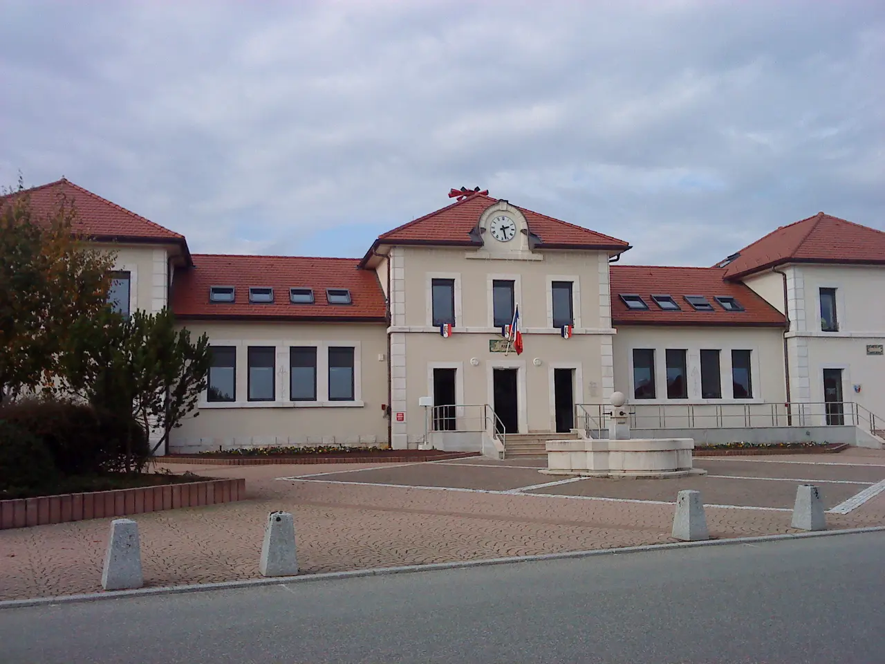 Cessy (01) - Mairie