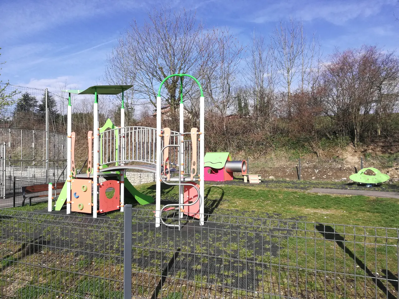 City PARK of Charnècles