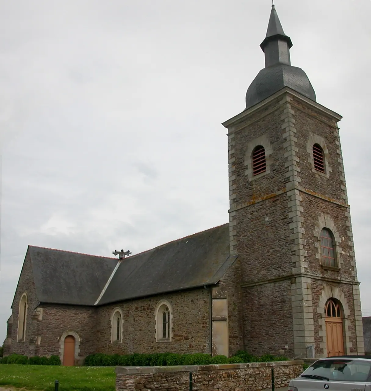 Noyal-Châtillon-sur-Seiche église Saint-Martin