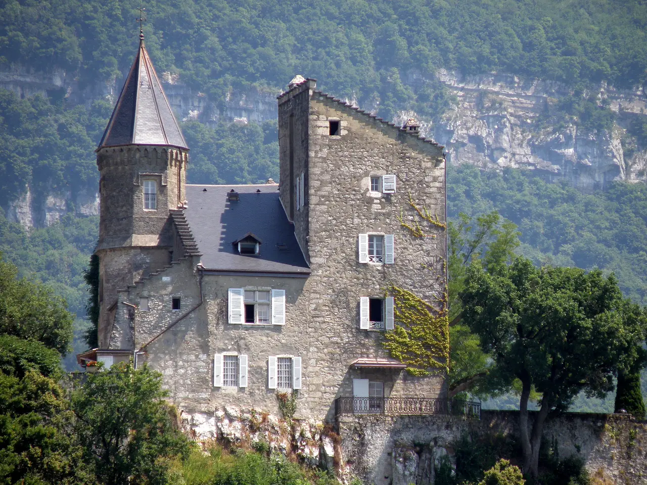 Chindrieux Château de Châtillon 2
