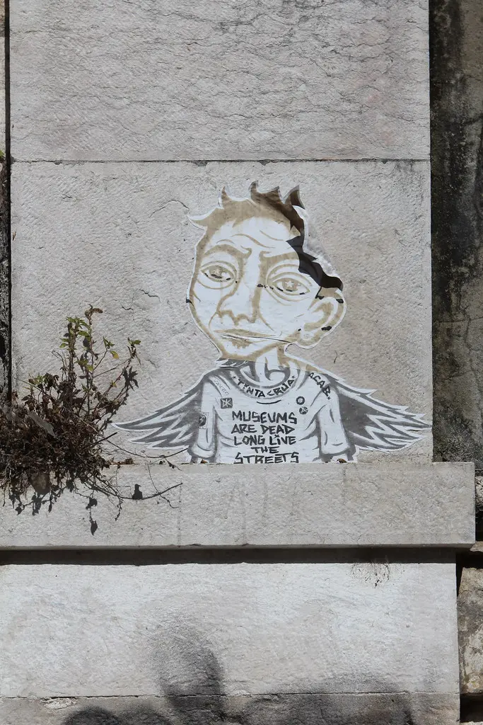 The street art of Calçada de Gloria - 'Museums Are dead, Long Live the Streets' by Tinta Crua