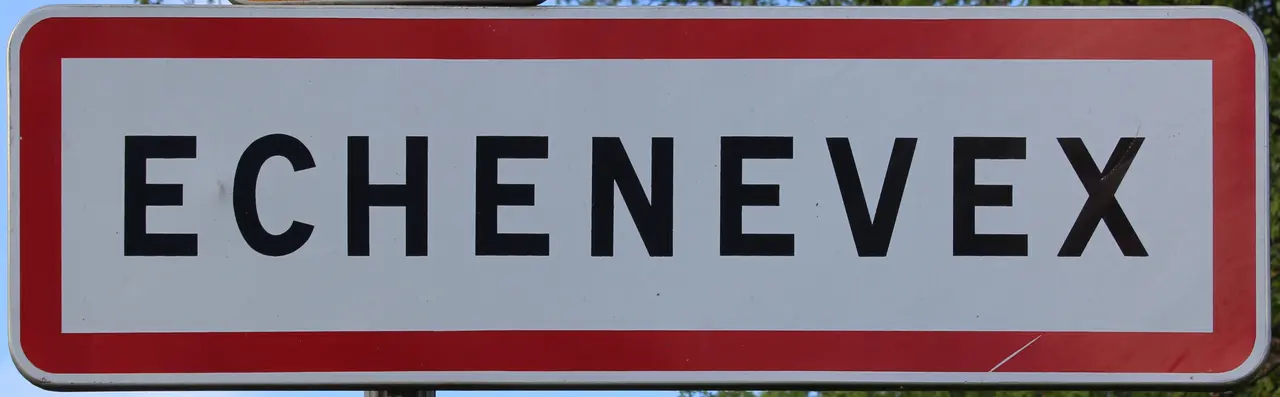 Panneau entrée Échenevex 4