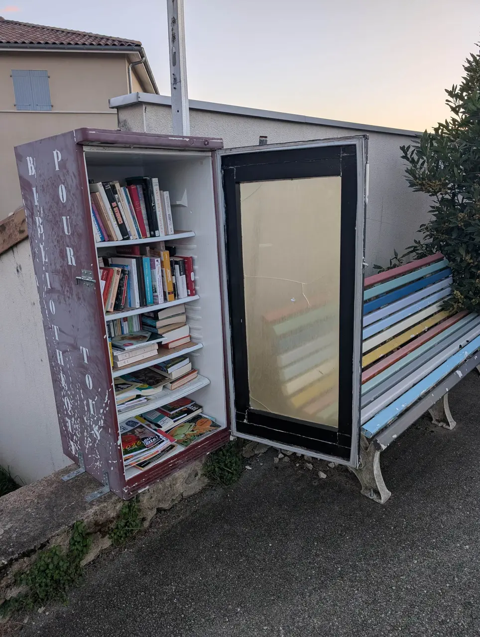 Génissieux - rue Simon-Chopin - boîte à livres