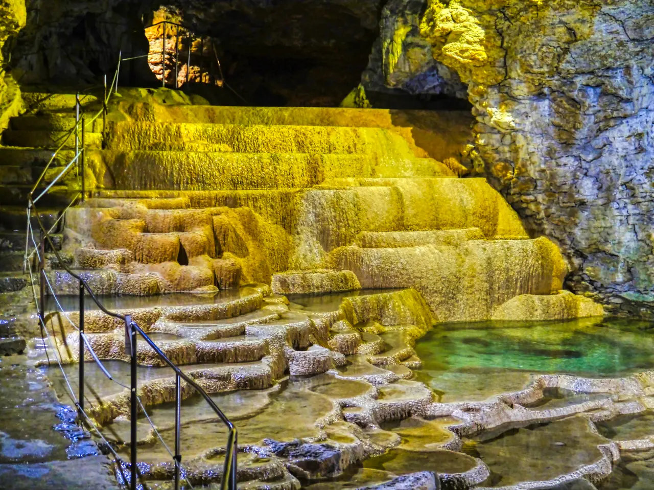 La-Balme-les-Grottes Grottes de la Balme Intérieur 13