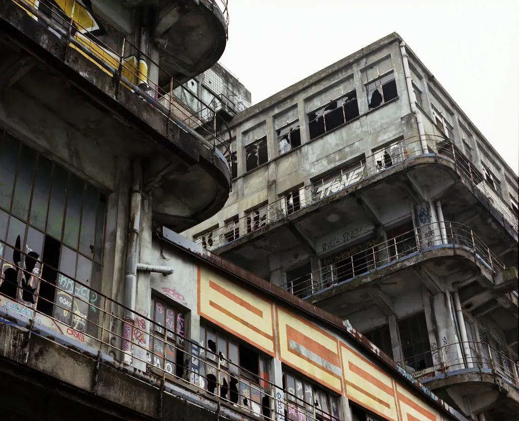 Anciens Entrepôts de la Chambre de Commerce et d'Industrie de Paris (détail), Pantin, juin 2013