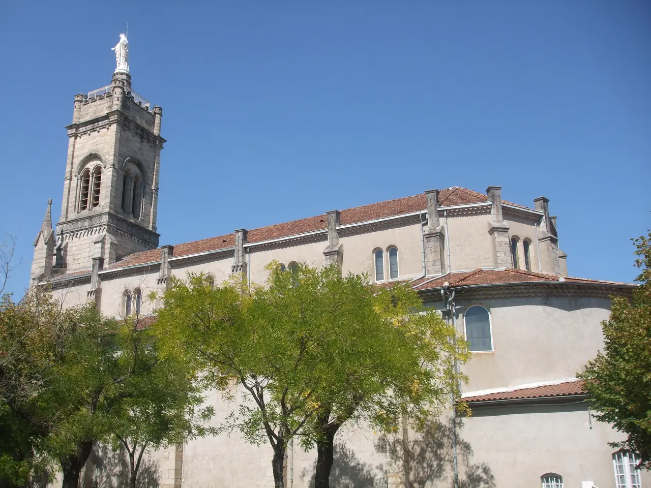Basilique Notre Dame de Bon Secours (commune de Lablachère)