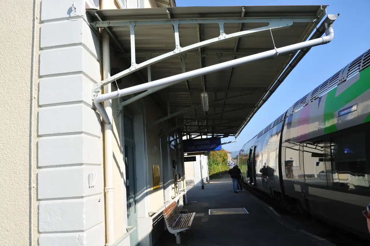Lamure-sur-Azergues gare 1