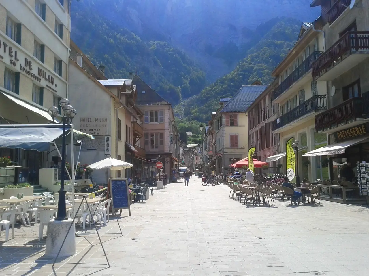 Le Bourg d'Oisans - panoramio