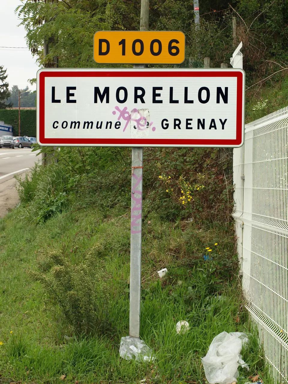 Le Morellon-FR-38-panneau d'agglomération-1