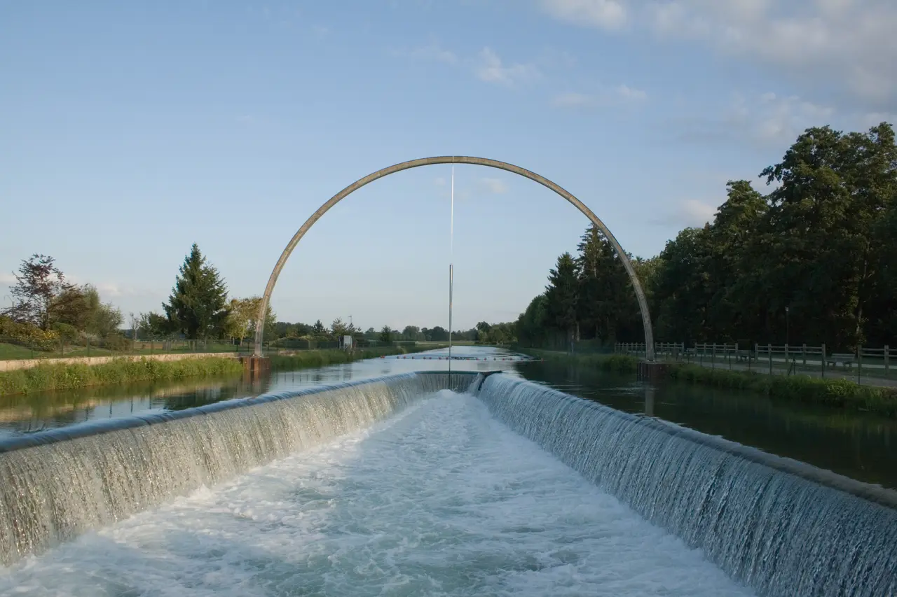 Lusigny-sur-Barse Sculpture Rinke