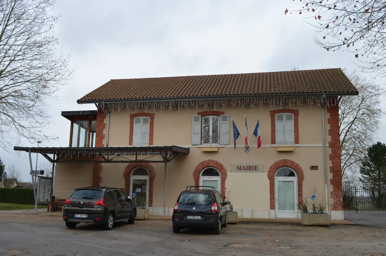 Mairie de Marlieux
