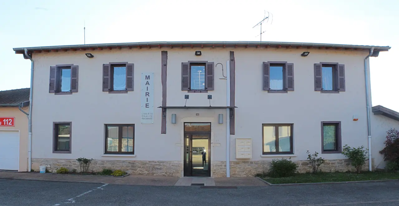 Mairie Marsonnas 2