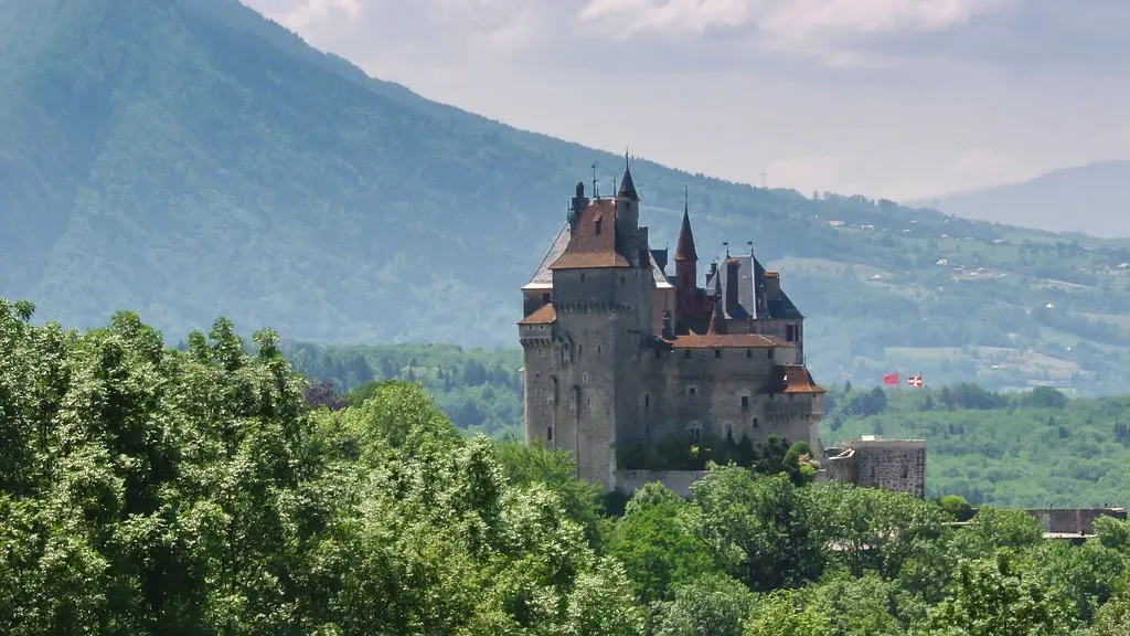 Château de Menthon-Saint-Bernard - Lac d'Annecy
