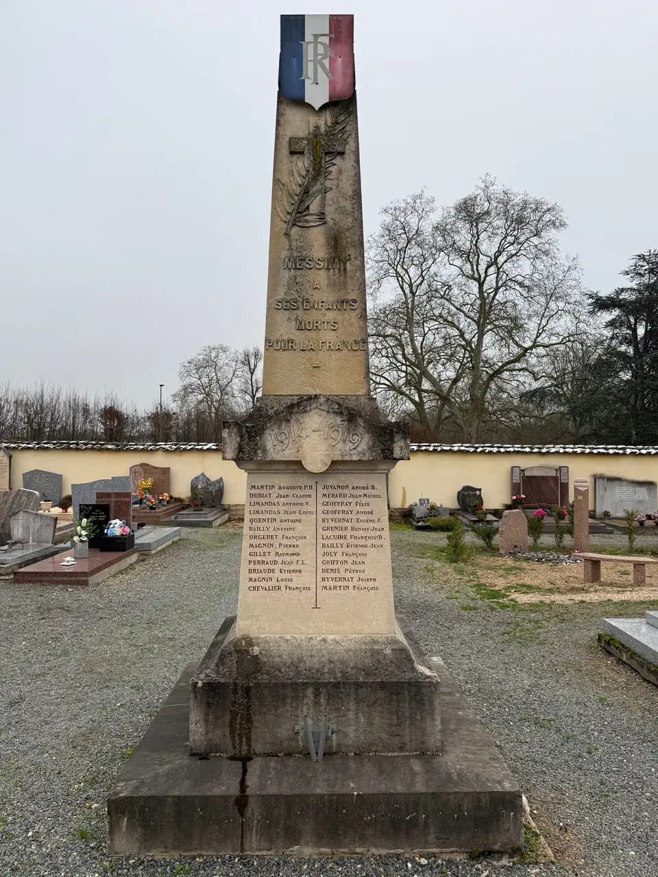Monument Morts - Messimy-sur-Saône (FR01) - 2025-12-27 - 1