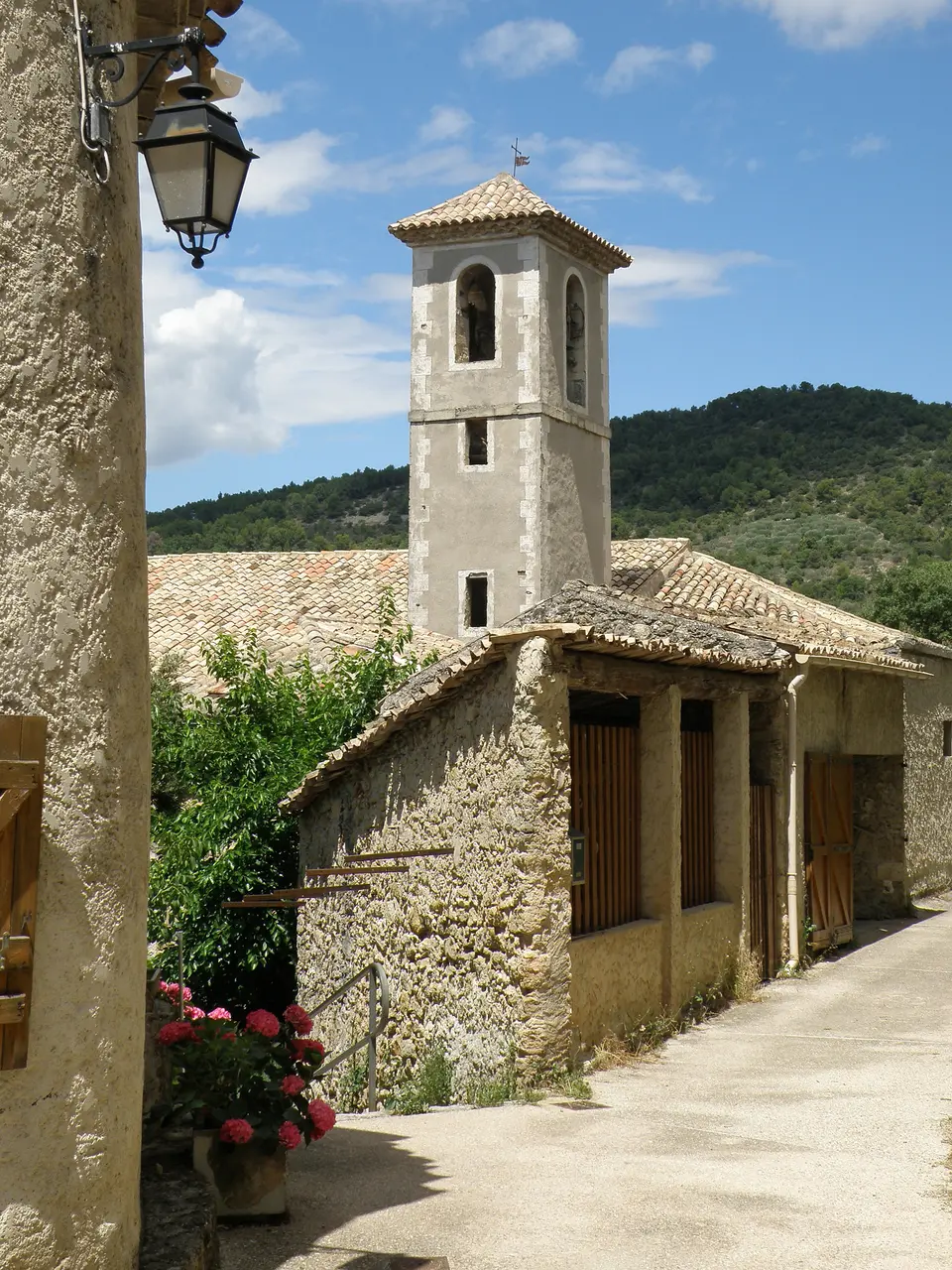 Mollans-sur-Ouvèze Église Saint-Marcel 2