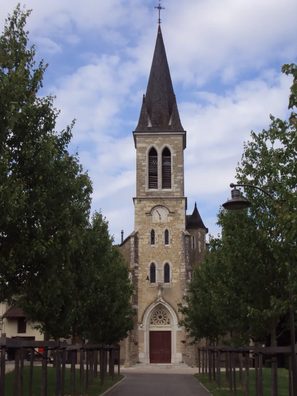 Montagnat (01) - Eglise St-Clair