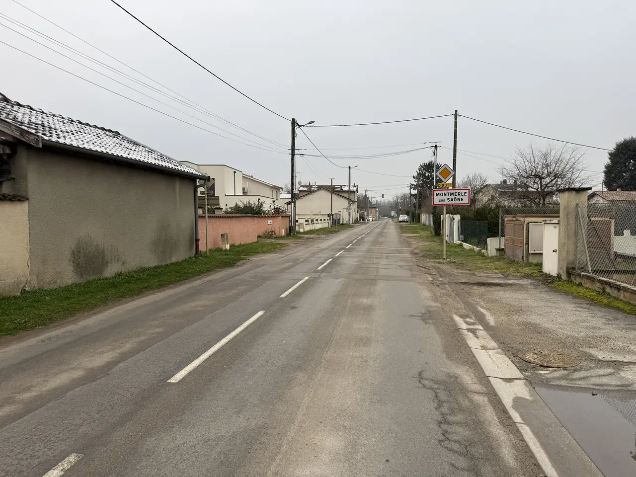 Rue Mâcon - Montmerle-sur-Saône (FR01) - 2025-12-27 - 1