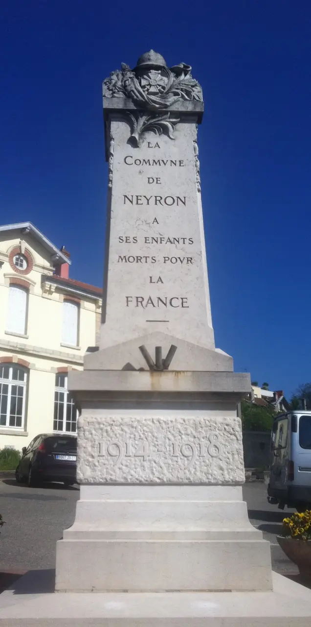Monument aux morts de Neyron